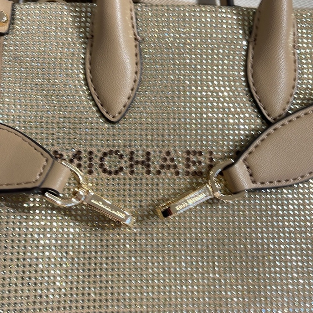 MICHAEL KORS MK
Mirella Extra-Small Logo XS Shopper XBody Leather Crossbody Bag - Picture 15 of 16